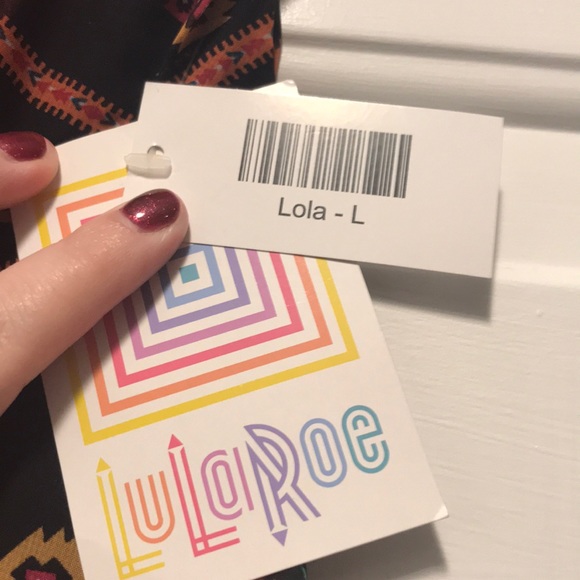 Lularoe Lola skirt, black with Aztec print, BNWT - Picture 4 of 5